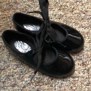 Tap shoes